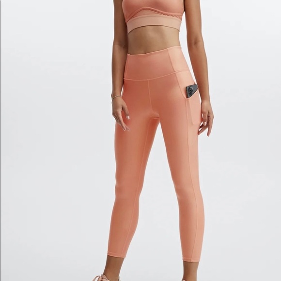 Fabletics Iridescent Luxe Legging - Picture 4 of 5